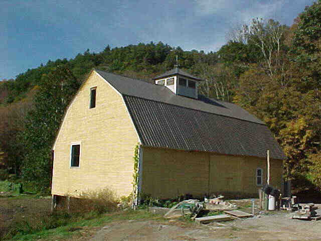 Building photograph for 135 DUGWAY ROAD